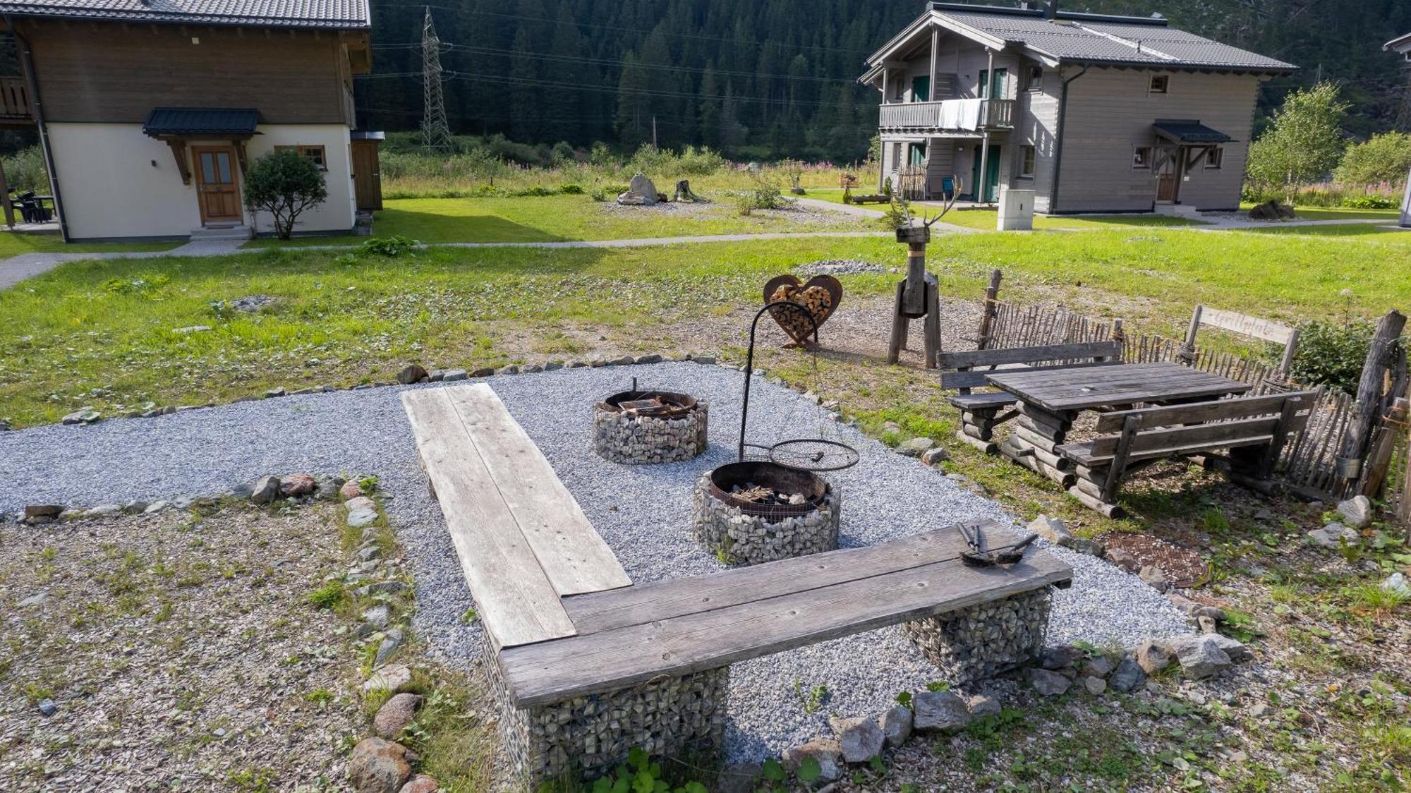 Tauerndorf Enzingerboden Ski In&Out - Steinbock Lodges Luaran gambar